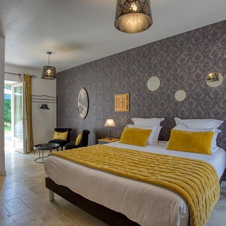 Domaine Des Pierres Blanches - Chambres D'Hotes Carlux Bagian luar foto